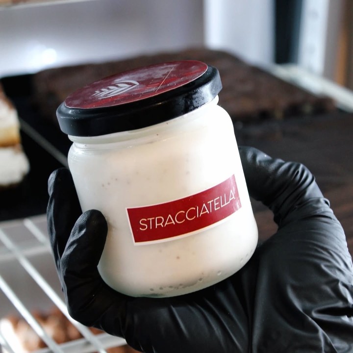 Helado Artesano de Stracciatella | Formato 0,5L, 2,5L y 5L | Can Tomàs